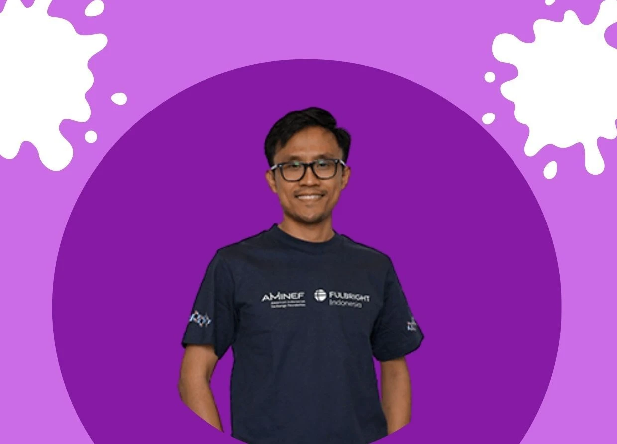 THE INDONESIAN MAN TEACHING BAHASA INDONESIA AT HARVARD