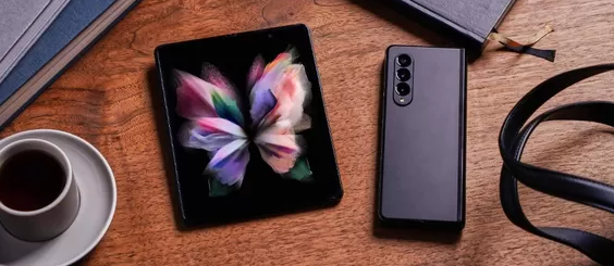 JAVATEKNO MITRA SOLUSI - Tanpa Charger dan Gunakan Pena Khusus, Samsung Galaxy Z Fold 3 Tawarkan Keuntungan Lain