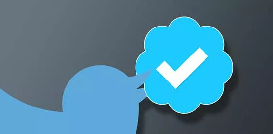 JAVATEKNO - Hentikan Verifikasi Akun, Twitter Ungkap Salah Beri Centang Biru Pada Akun Palsu